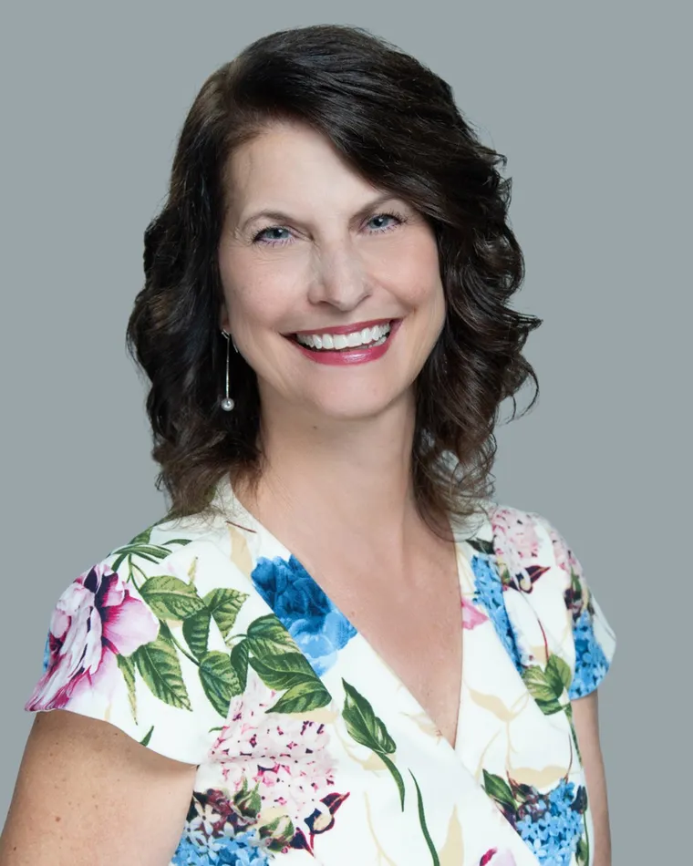 Portrait of Cheryl Schultz